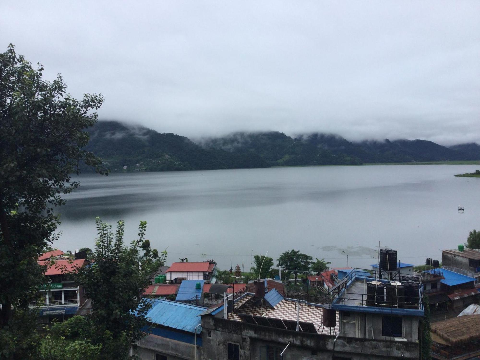 Sweet Dreams Hotel Pokhara Ngoại thất bức ảnh