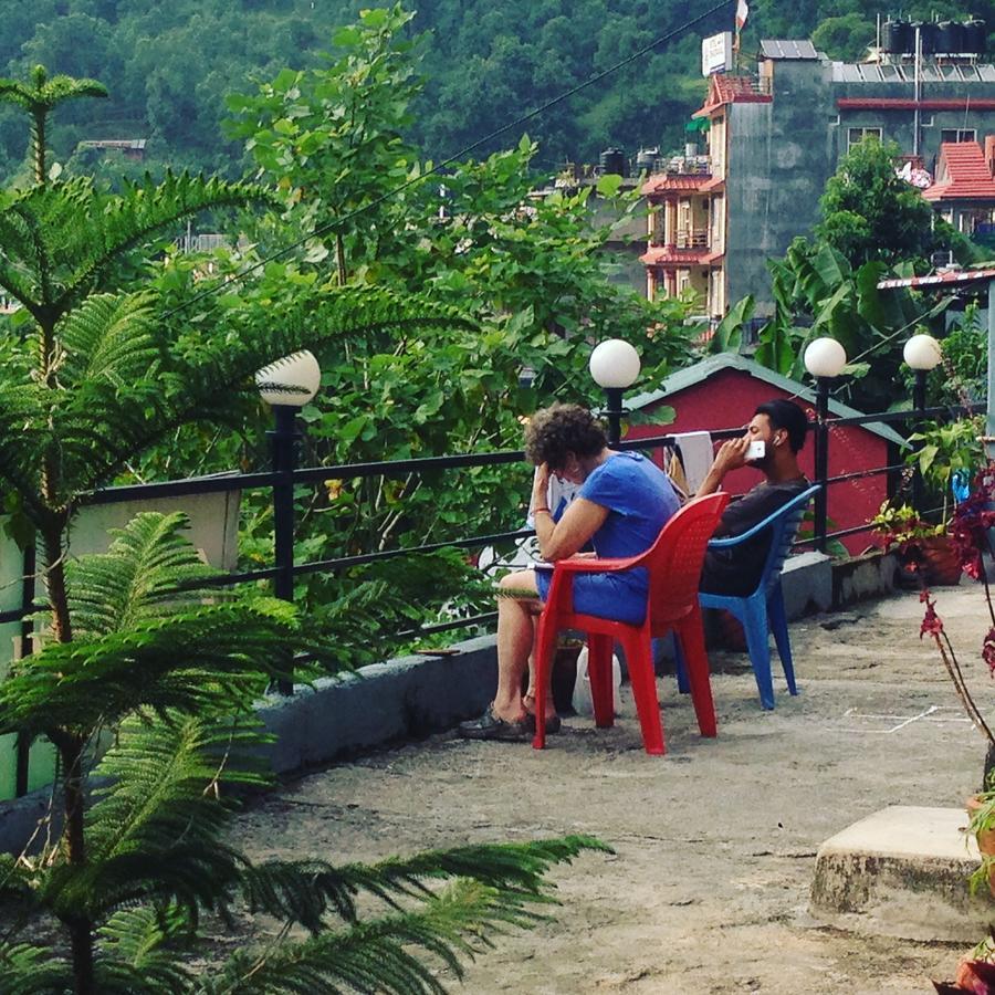 Sweet Dreams Hotel Pokhara Ngoại thất bức ảnh
