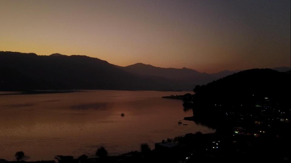 Sweet Dreams Hotel Pokhara Ngoại thất bức ảnh